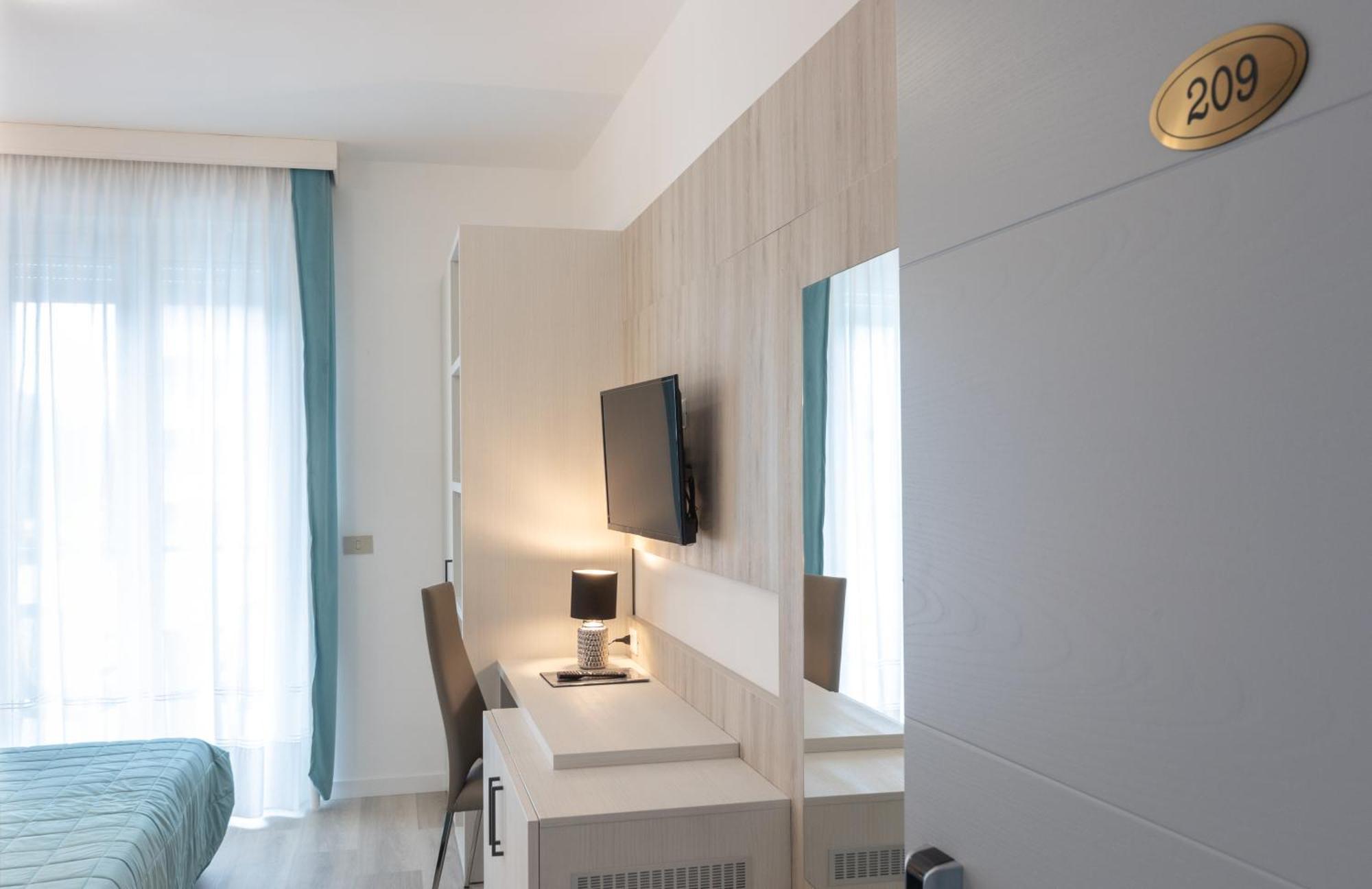 & Carinthia S Hotel