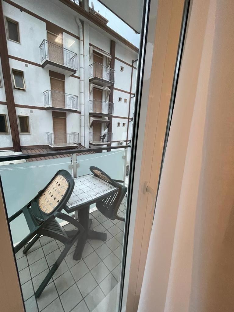 Hotel & Carinthia S